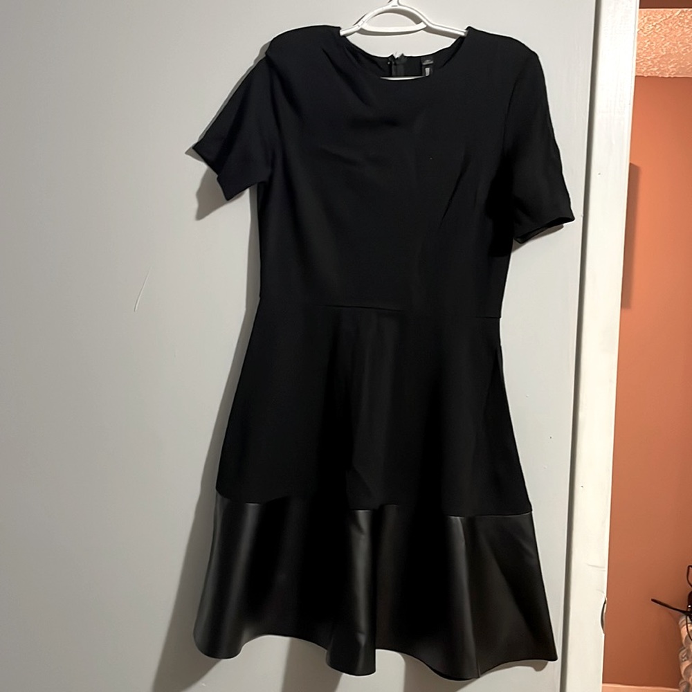 Black dress size L from Design Lab